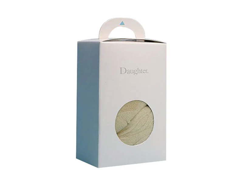 3-legging-boxes-with-window