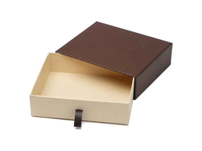 Sleeve-Necklace-Boxes-2-