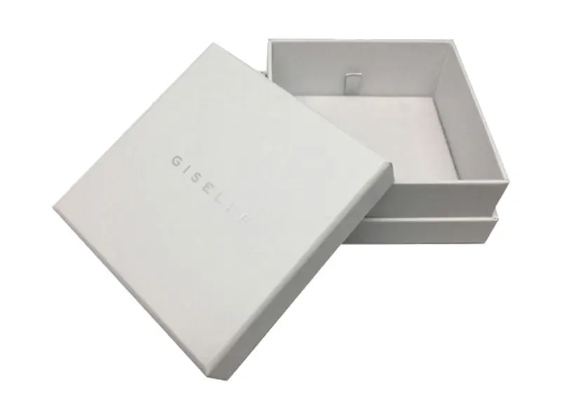 two-piece-Brooch-Boxes-3-